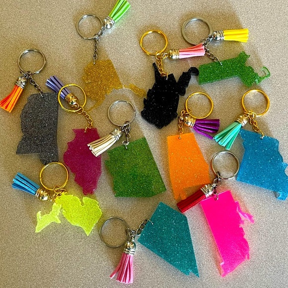 Hand Crafted Accessories - 🎉🎉2x HP🎉🎉 Handmade US State Keychains